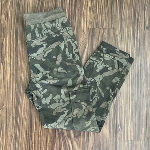 Cat & Jack Camo Sweatpants